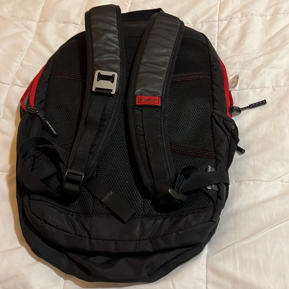 Timbuk2 laptop backpack black and red